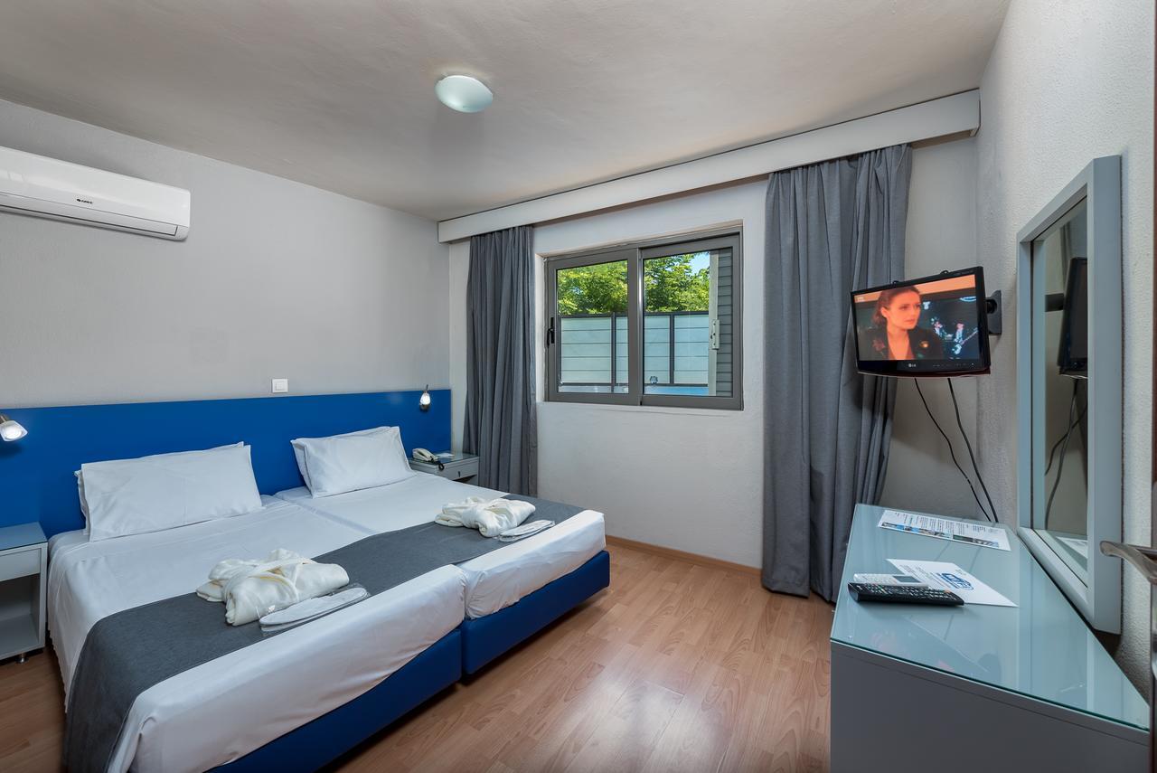 7Palms Aparthotel Rhodes City ภายนอก รูปภาพ